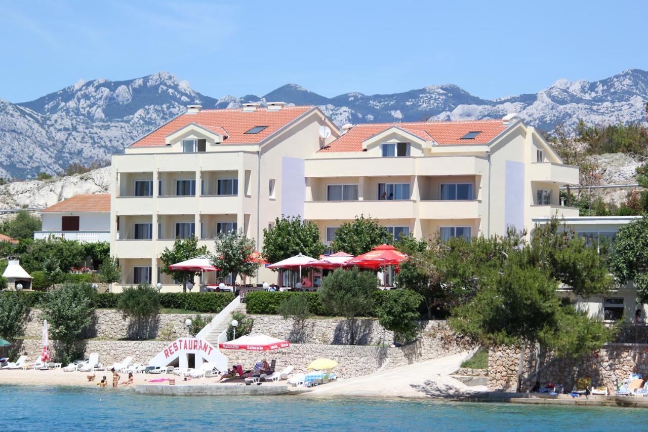 Pension Villa Rosa 르티나 외부 사진