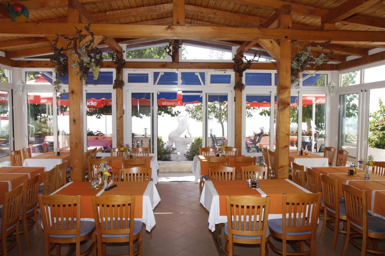 Pension Villa Rosa 르티나 외부 사진